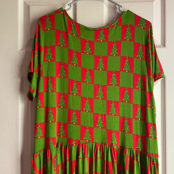 Modcloth Women's Size 1X Red & Green Holiday Christmas Dress - Picture 11 of 15
